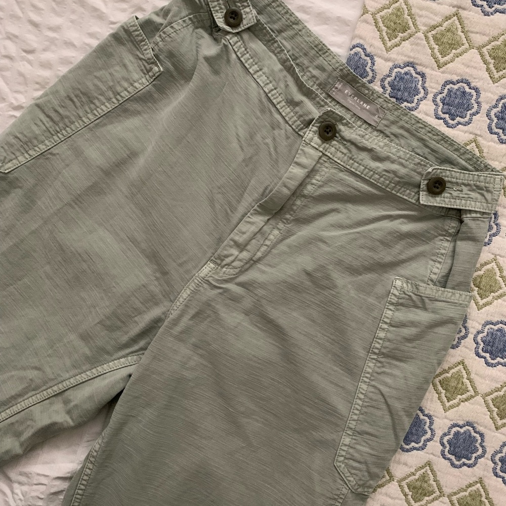Everlane fatigue barrel cropped utility pants